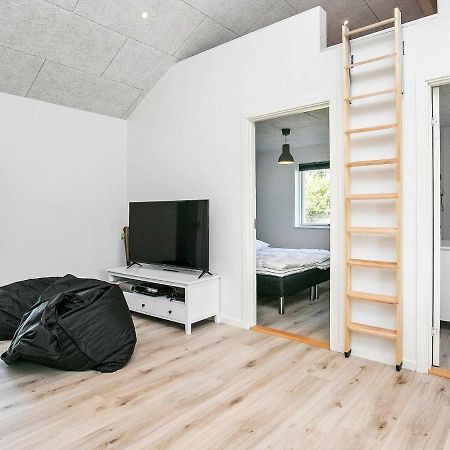 14 Person Holiday Home In V Ggerl Se Bøtø By 외부 사진