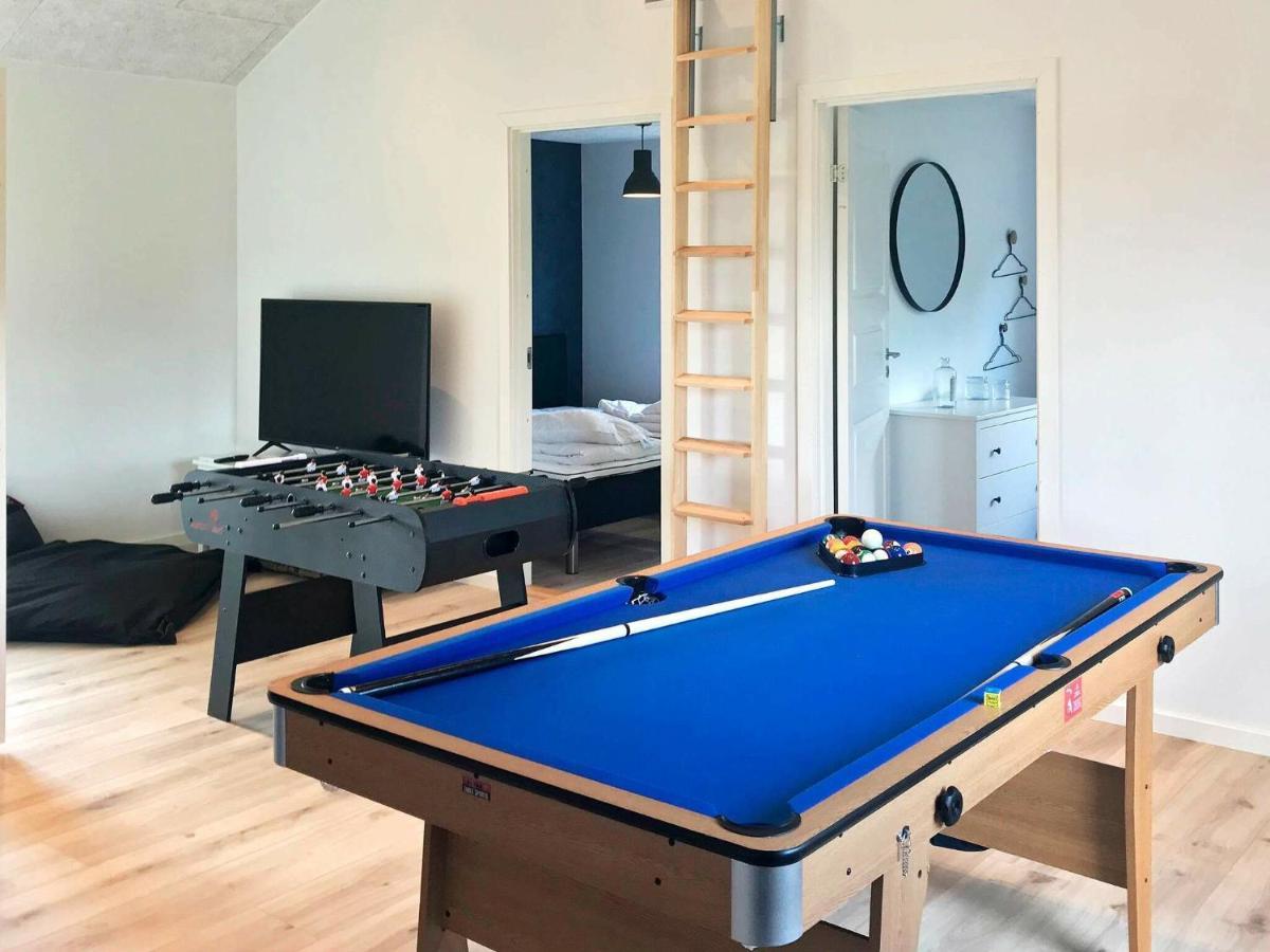 14 Person Holiday Home In V Ggerl Se Bøtø By 외부 사진